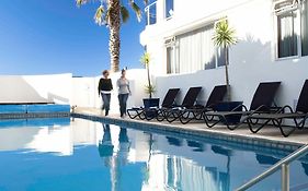 Belle Mer Beachfront Apartments - Self Serviced